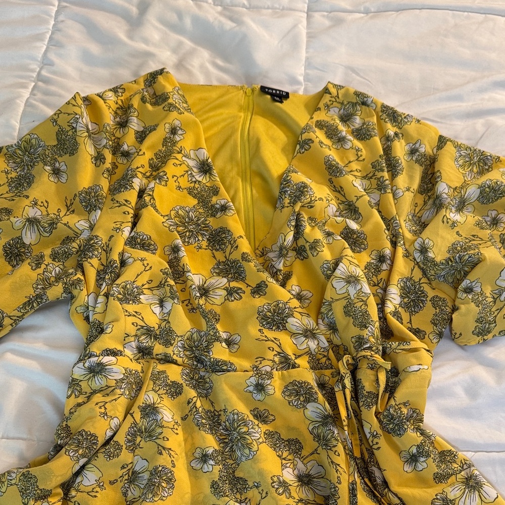 Torrid Yellow Floral Women’s Dress - Picture 7 of 11